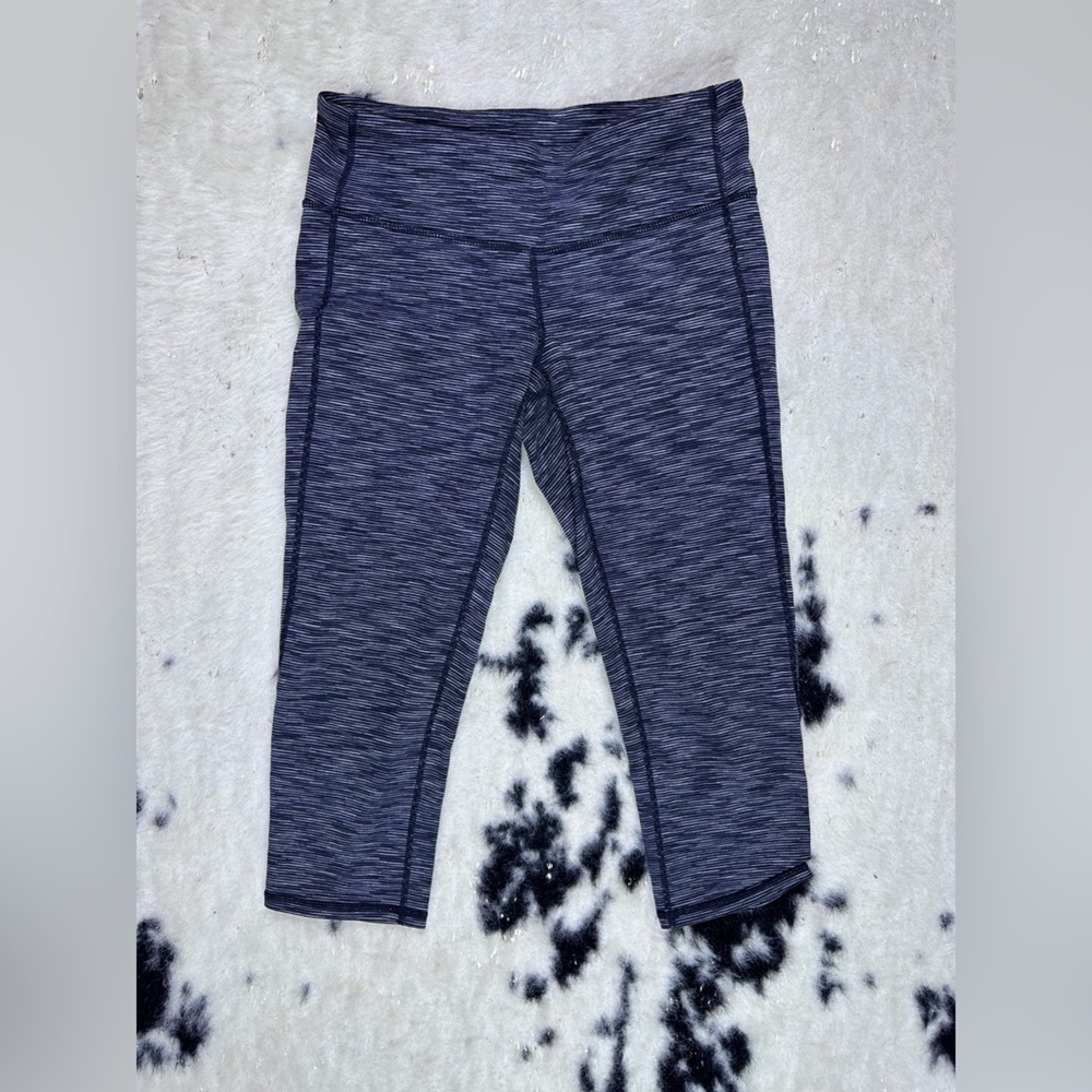 Athleta Women’s Gray Spandex Activewear Chaturanga Capri Crop Legging Size Small